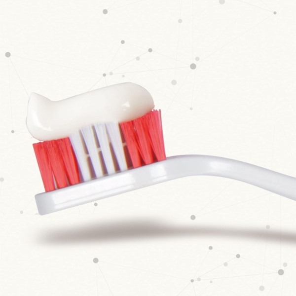 Beaphar, Double - Ended Toothbrush, Dental Care for Dogs & Cats, Targets Hard - to - Reach Areas, Helps Prevent Bad Breath and Combat Plaque, Suitable for All Mouth Sizes, Red, White, 1 Count - Image 2