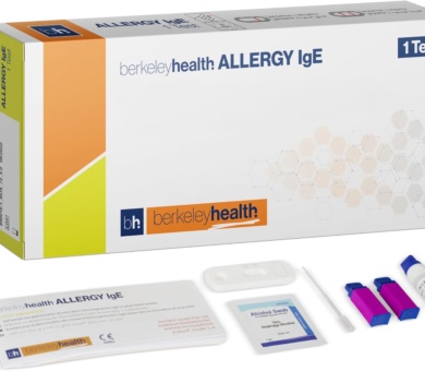 Allergy Self Test Kit - Tests for Allergies (IgE) Dust Mite, Pollen and Dog and Cat Hair - Easy to Follow, Fast & 92% Accurate - Home Testing Set - 1 Pack