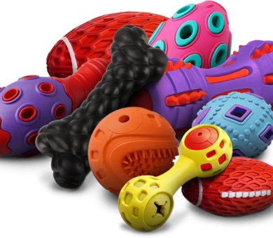Knobbly Bone Dog Toy – Durable Rubber Chew Toy for Strong Chewers – Squeaky Interactive Toy, Dental Health Aid, Non-Toxic and Non-Allergenic – Perfect for Most Dog Breeds